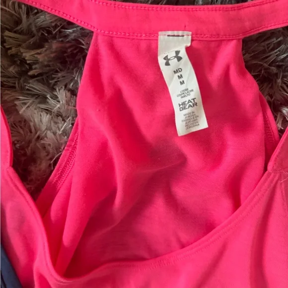 Lot of 6 Women's Racerback Tank Workout Tops. 5 Under Armour, 1 Adidas. - Picture 4 of 11